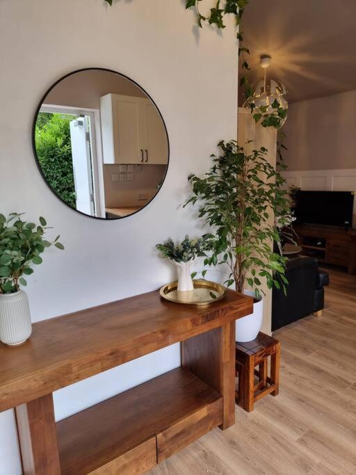 Charming Cottage Next To John Radcliffe Hospital With Free Parking オックスフォード エクステリア 写真